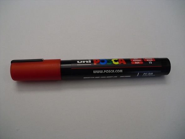 Queen marking pen, red