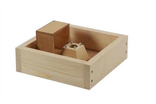 Mini Plus hive wood feeder