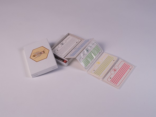 Opalithgarnitur mit Nummern