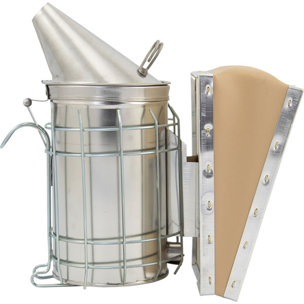 Smoker Dadant, small Ø 11 cm, height approx. 25 cm.