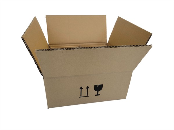 Packaging box with inlays for 4 jars