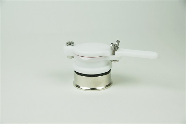 Plastic honey tap 1 1/2"