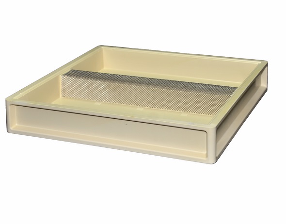 Dadant hive feeder body, material polyurethan