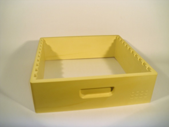 Dadant hive super, height 150 mm, material polyurethan