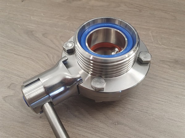 Disc valve DN 40 with 1 1/2" female thread and DN 40 male thread