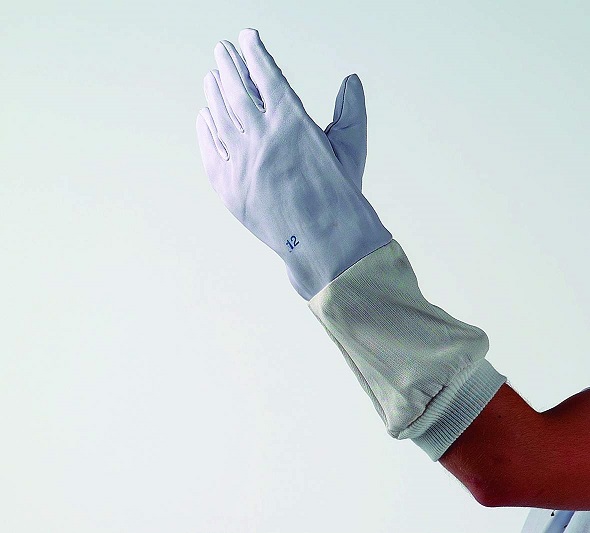 Leather gloves, available in 6 different sizes